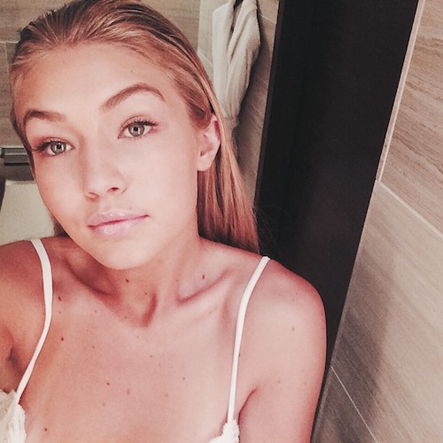 Gigi  natural makeup Hadid  selfie Fashion Beautiful Chaos  Spotlight: